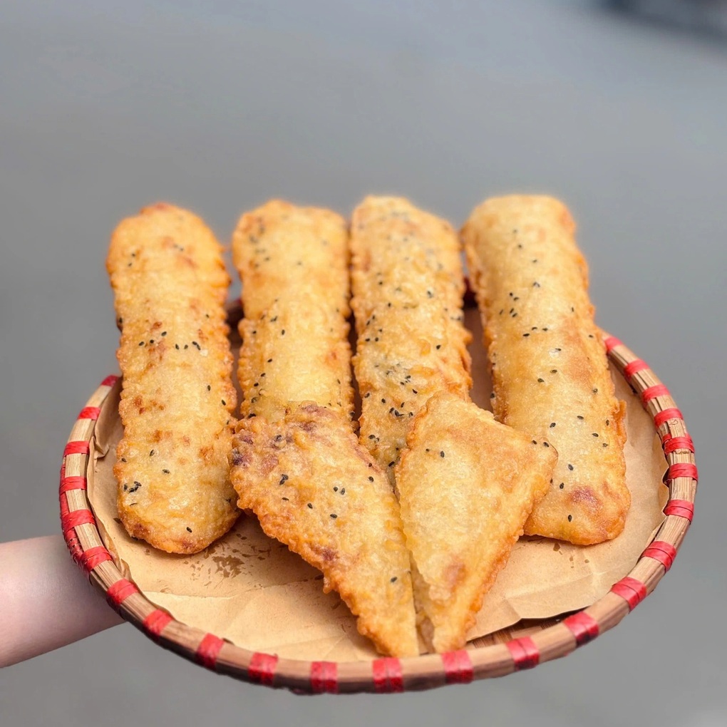 Quán bánh chuối có cầu thủ Xuân Son làm khách ruột ngày càng ăn nên làm ra - 2