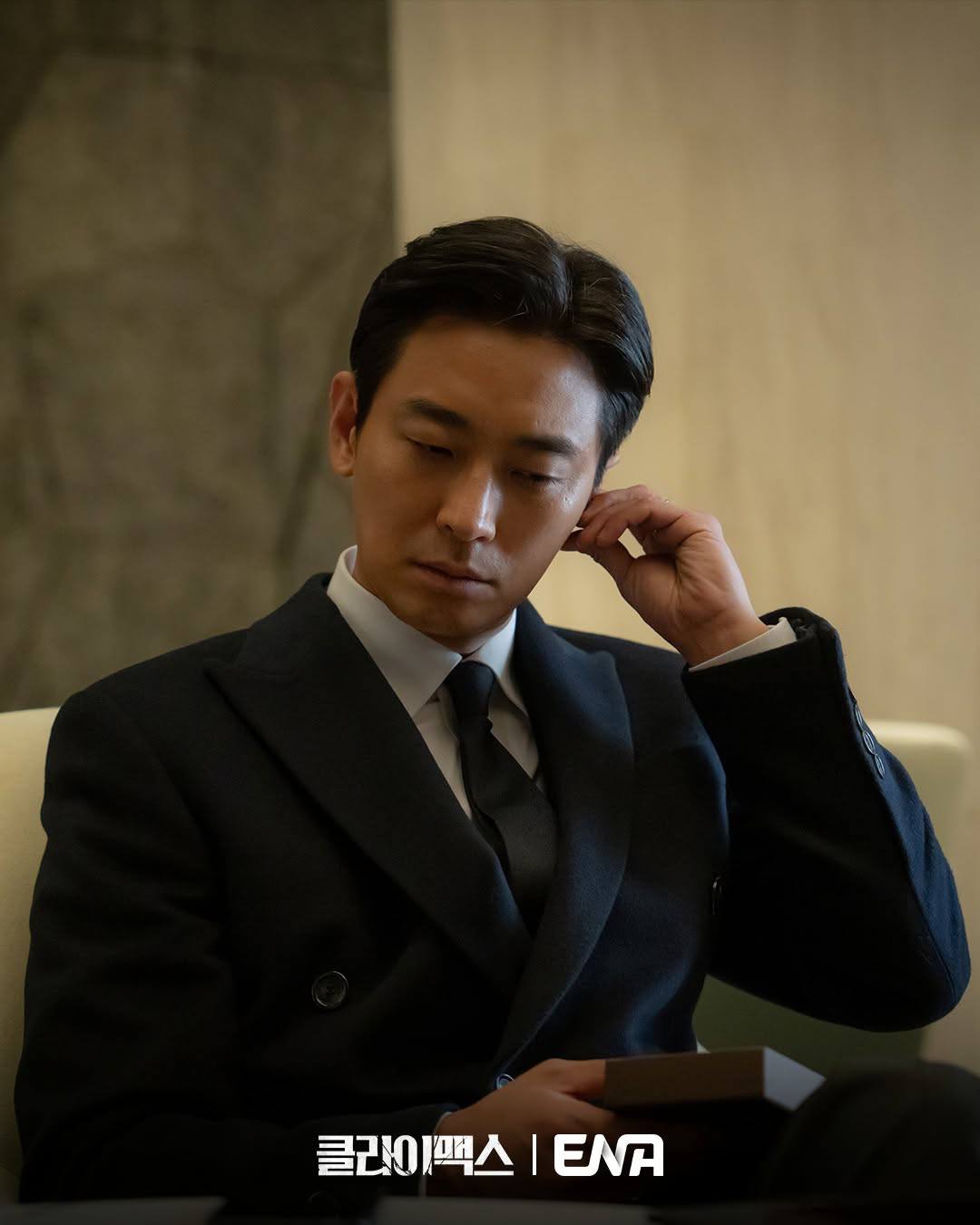 Phim mới của Joo Ji Hoon cháy ngoài sức tưởng tượng: Nam chính mặt búng ra “chữ đểu”, mang ngay tập 2 đến đây- Ảnh 3.