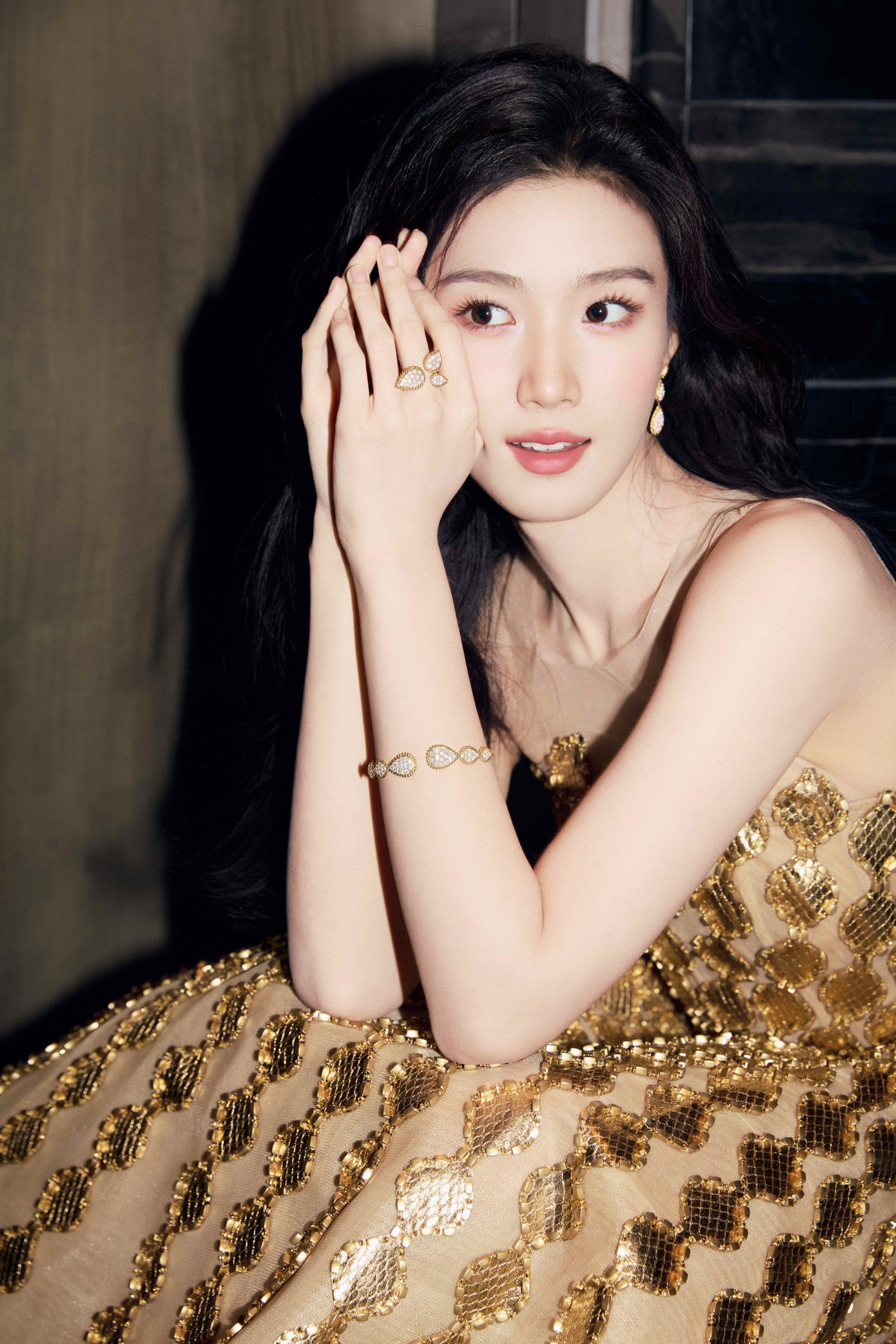 Nguy cơ của Triệu Lộ Tư- Ảnh 3.