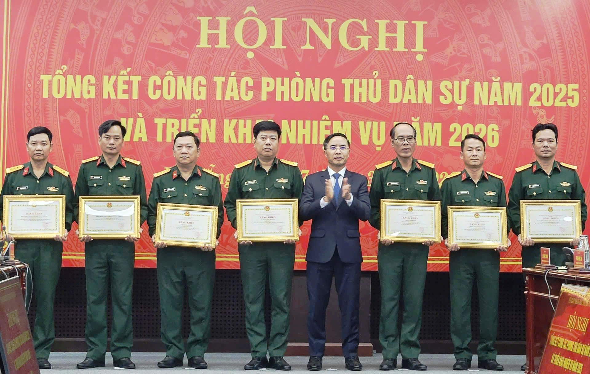 Chủ tịch TP.Đà Nẵng đề nghị đánh giá kỹ lưỡng vai trò của thủy điện  - Ảnh 3.