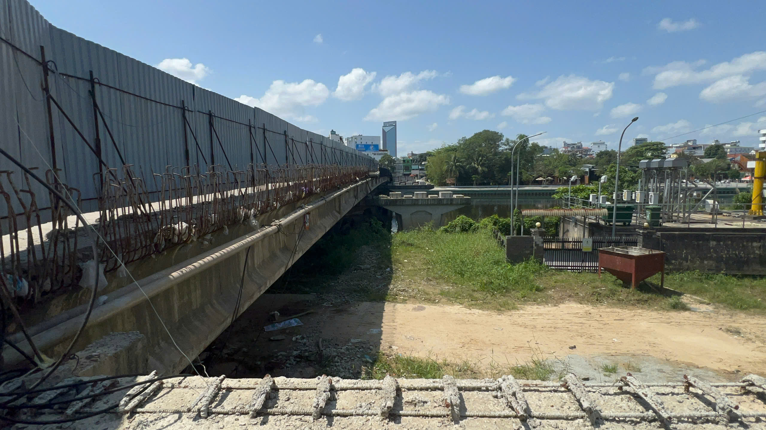 Nhà thầu ở Huế bị đề nghị chấm dứt hợp đồng vì chậm tiến độ thi công - Ảnh 3.