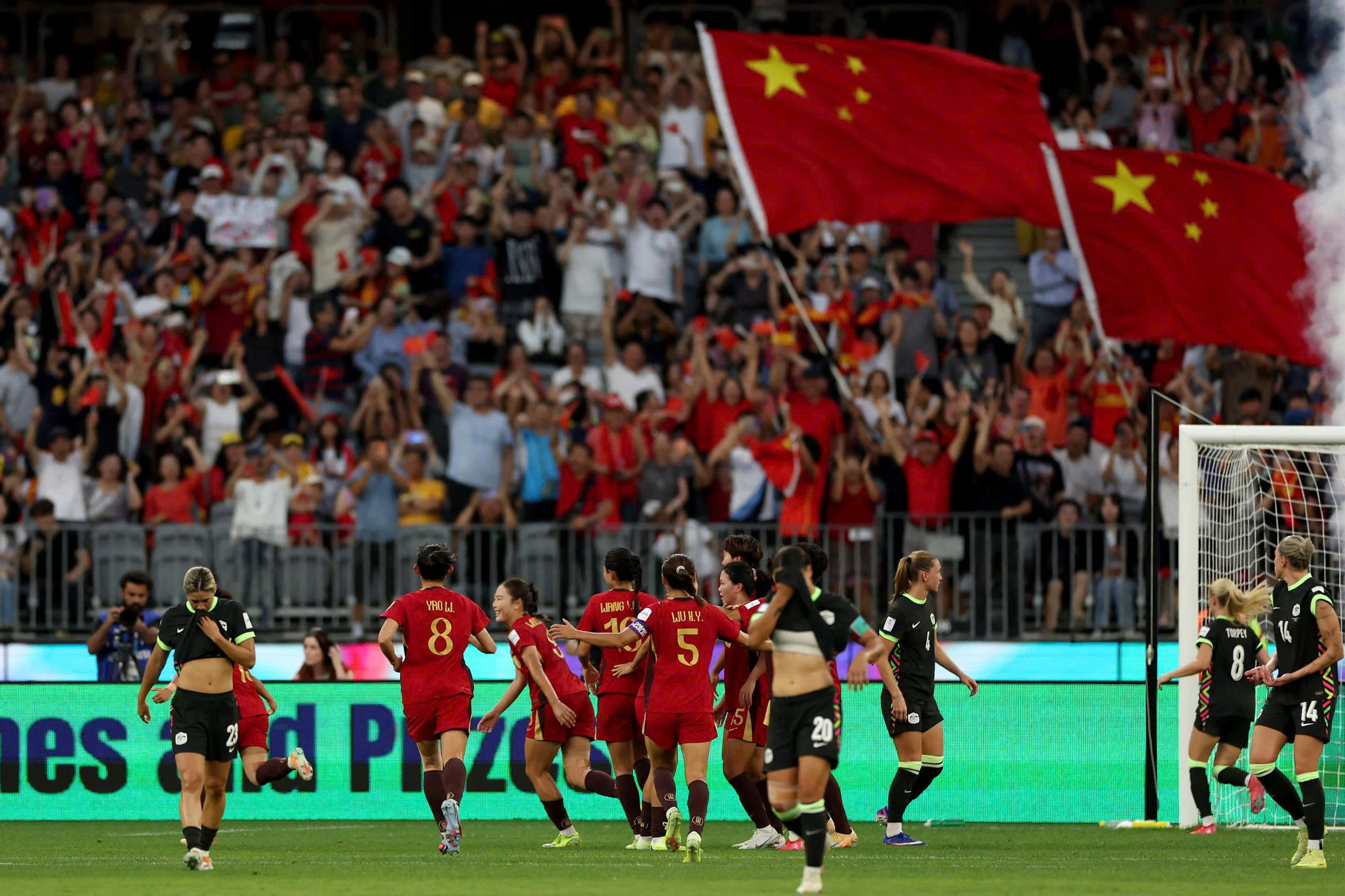 Sao Ngoại hạng Anh rực sáng, Úc loại nhà vô địch Trung Quốc để vào chung kết châu Á- Ảnh 2.