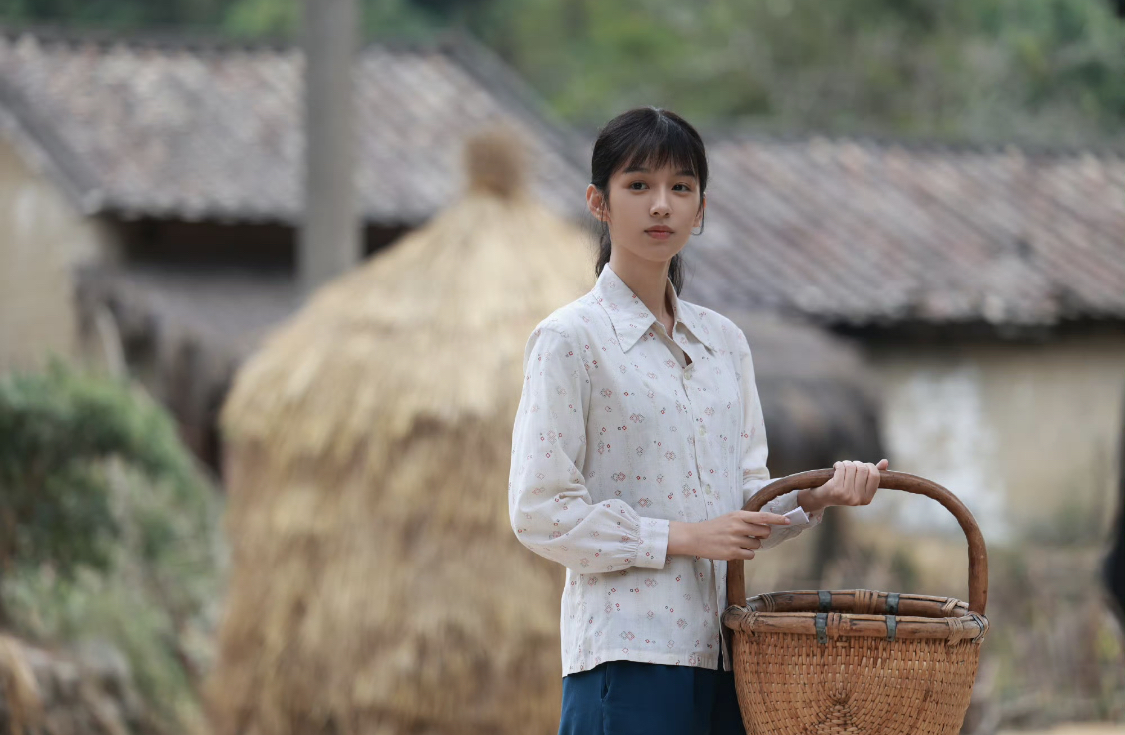 Mới có 1 phim Trung Quốc dở đến nỗi 10 năm sau khán giả còn sợ: Nữ chính diễn đơ có tiếng, hết cả từ ngữ để chê- Ảnh 5.