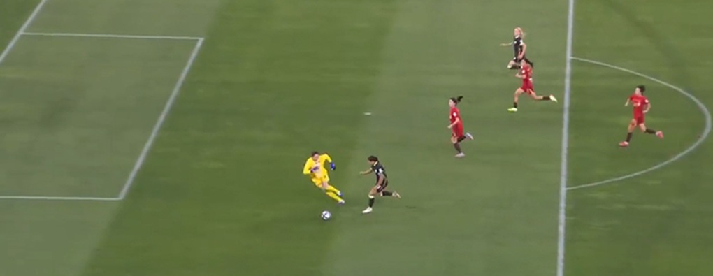 Đội nhà trở thành cựu vô địch, thủ môn tuyển nữ Trung Quốc bị chỉ trích  - 2