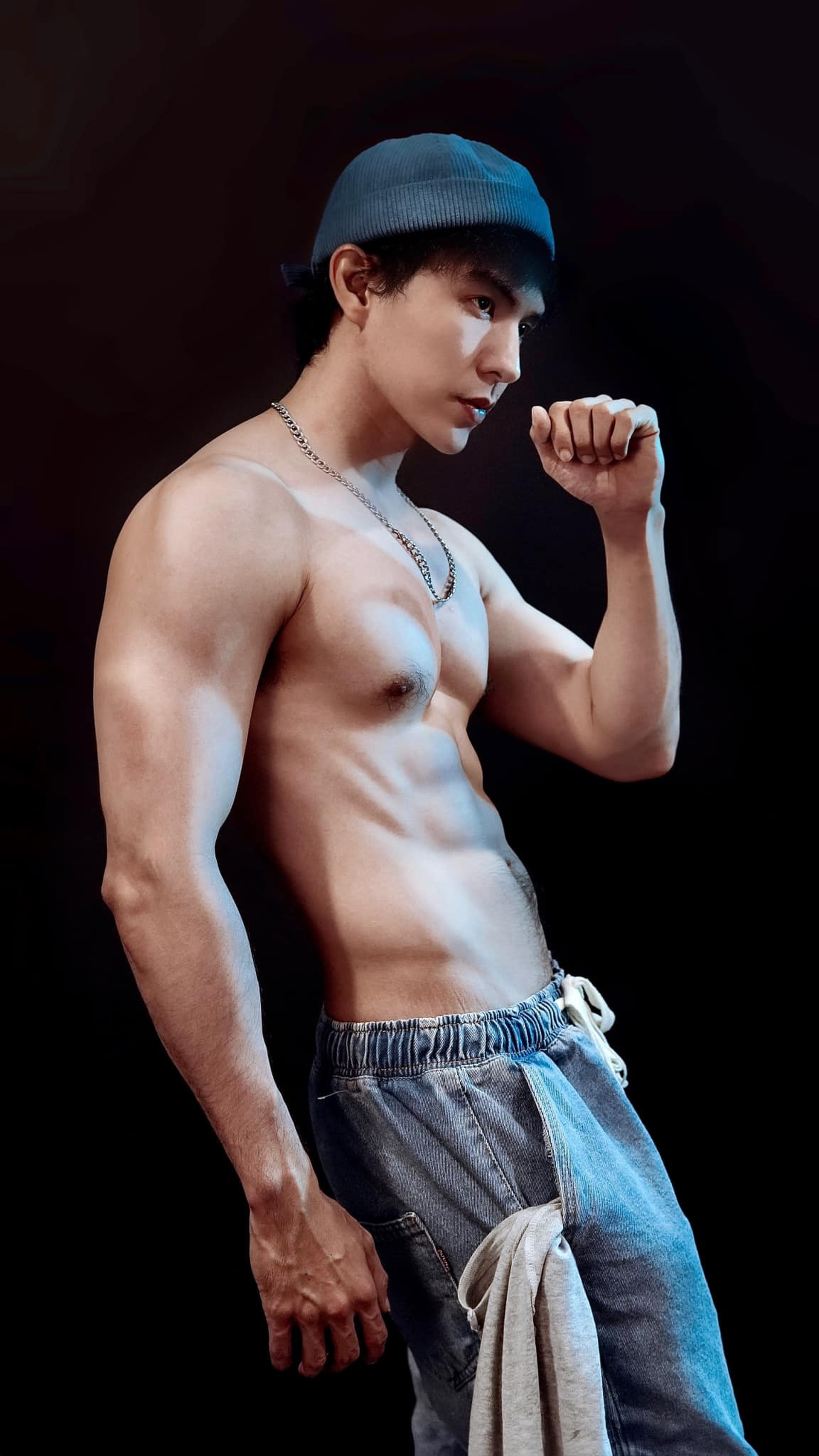 Nam thần khiến 2 mỹ nữ phim VTV tranh nhau, có tác phẩm 700 tỷ đồng - 4