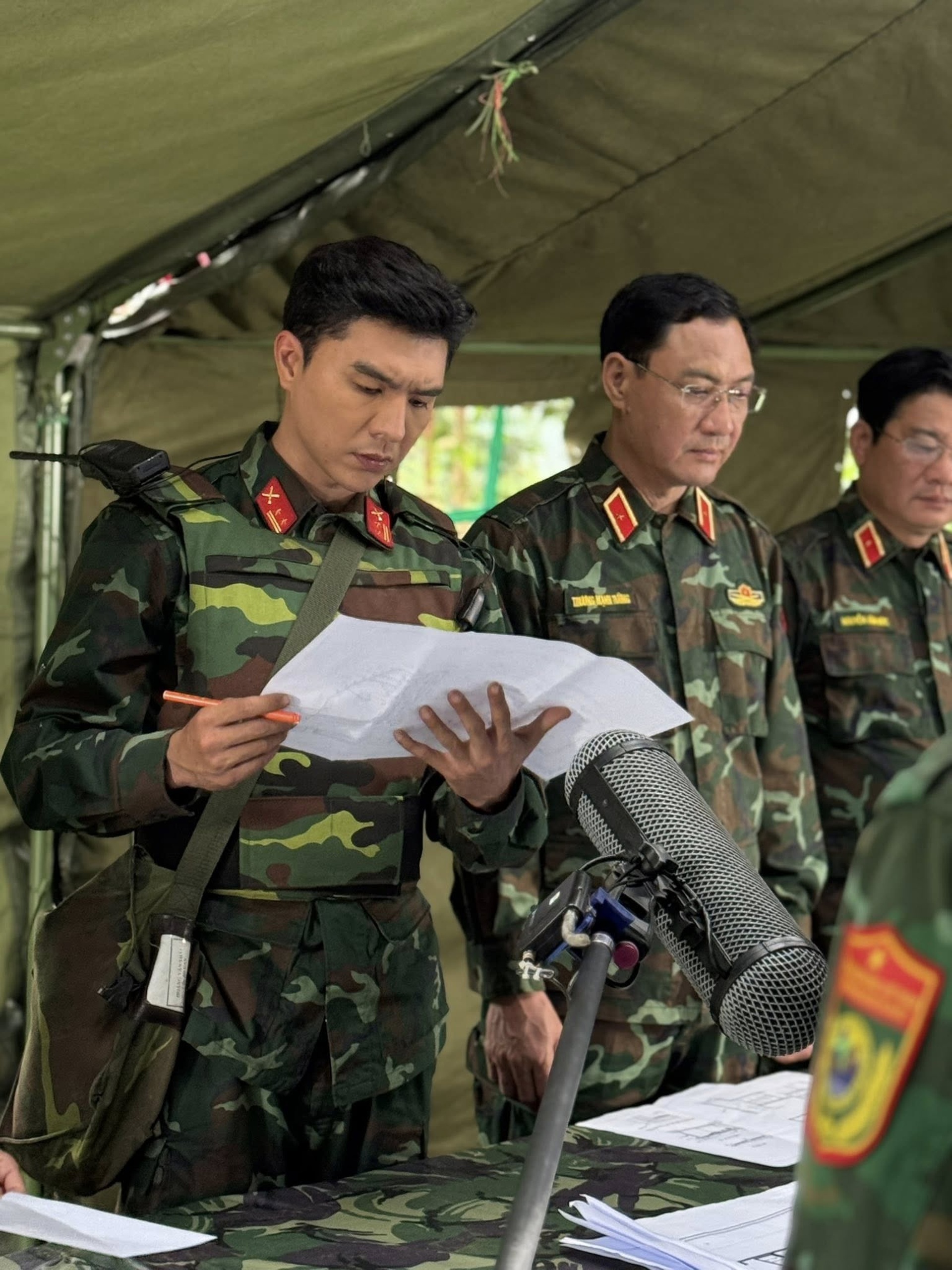 Nam thần khiến 2 mỹ nữ phim VTV tranh nhau, có tác phẩm 700 tỷ đồng - 6