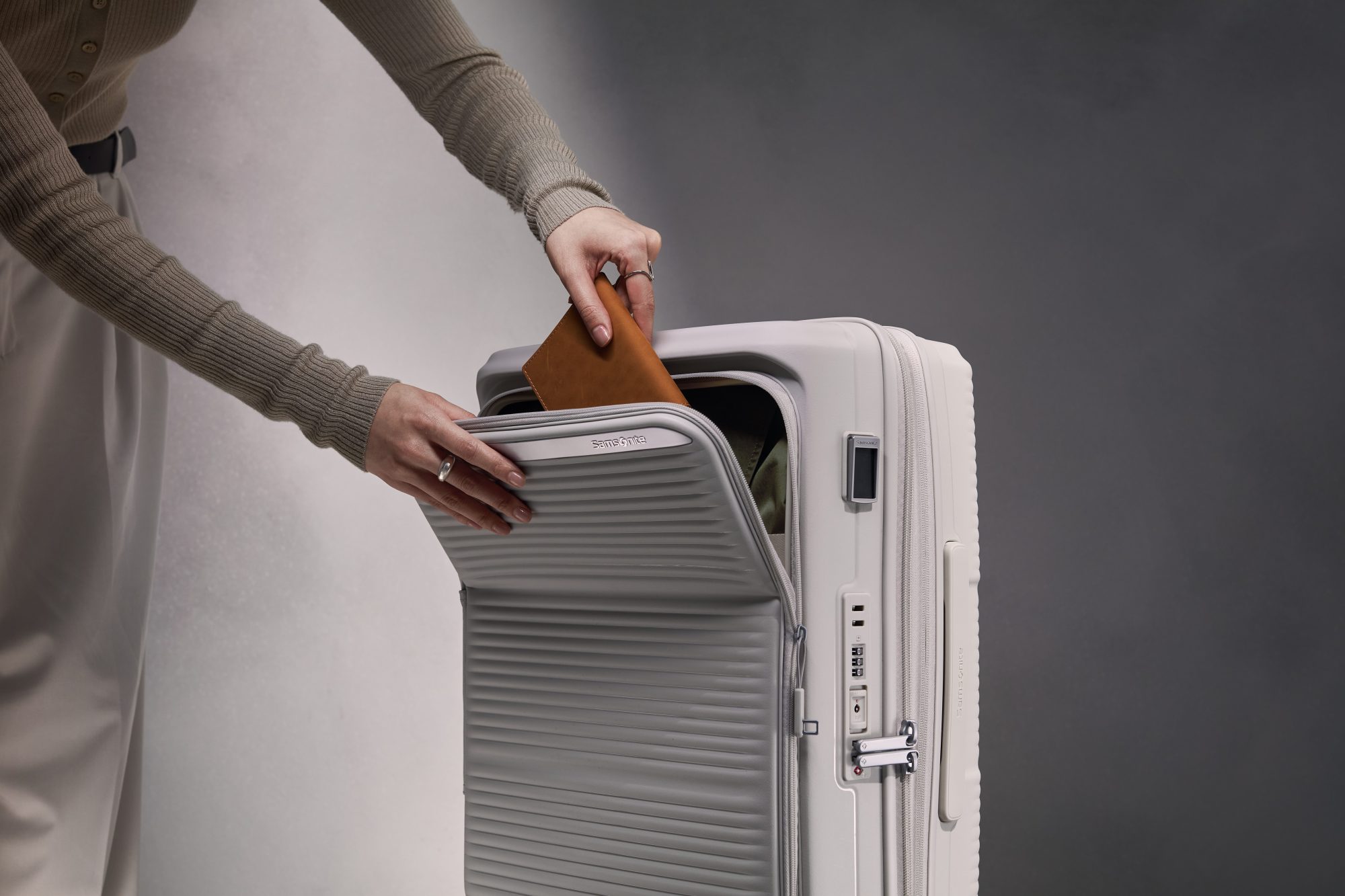 Samsonite được vinh danh “Thương hiệu vali tốt nhất thế giới” tại Business Traveller Awards 2025- Ảnh 3.