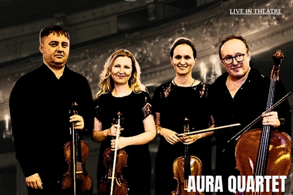 Ca sĩ Khánh Linh trở lại đầy tự sự với Tháng 4 - Lời nói dối của em - 2