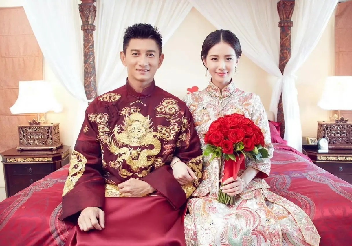 Góc khuất hôn nhân của 2 sao nữ nổi tiếng: Đã giải quyết xong thủ tục ly hôn, hơn 2.800 tỷ đồng được chia thế nào?- Ảnh 6.