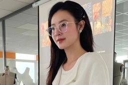 Phong cách tối giản trên giảng đường của Midu từ khi lấy chồng