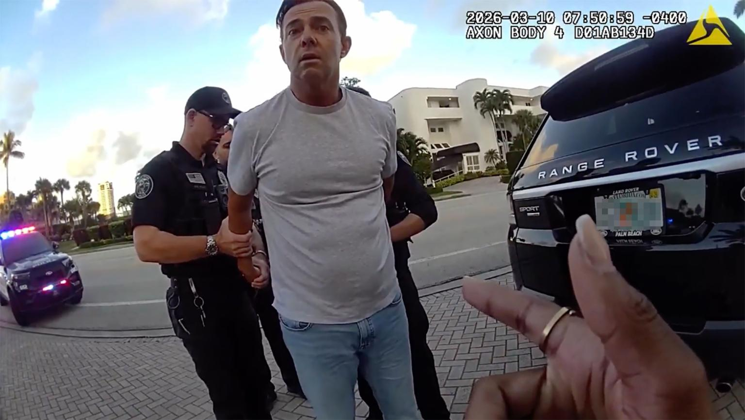 Bắt khẩn cấp vợ chồng sao truyền hình trộm cắp vặt hàng trăm triệu đồng- Ảnh 3.