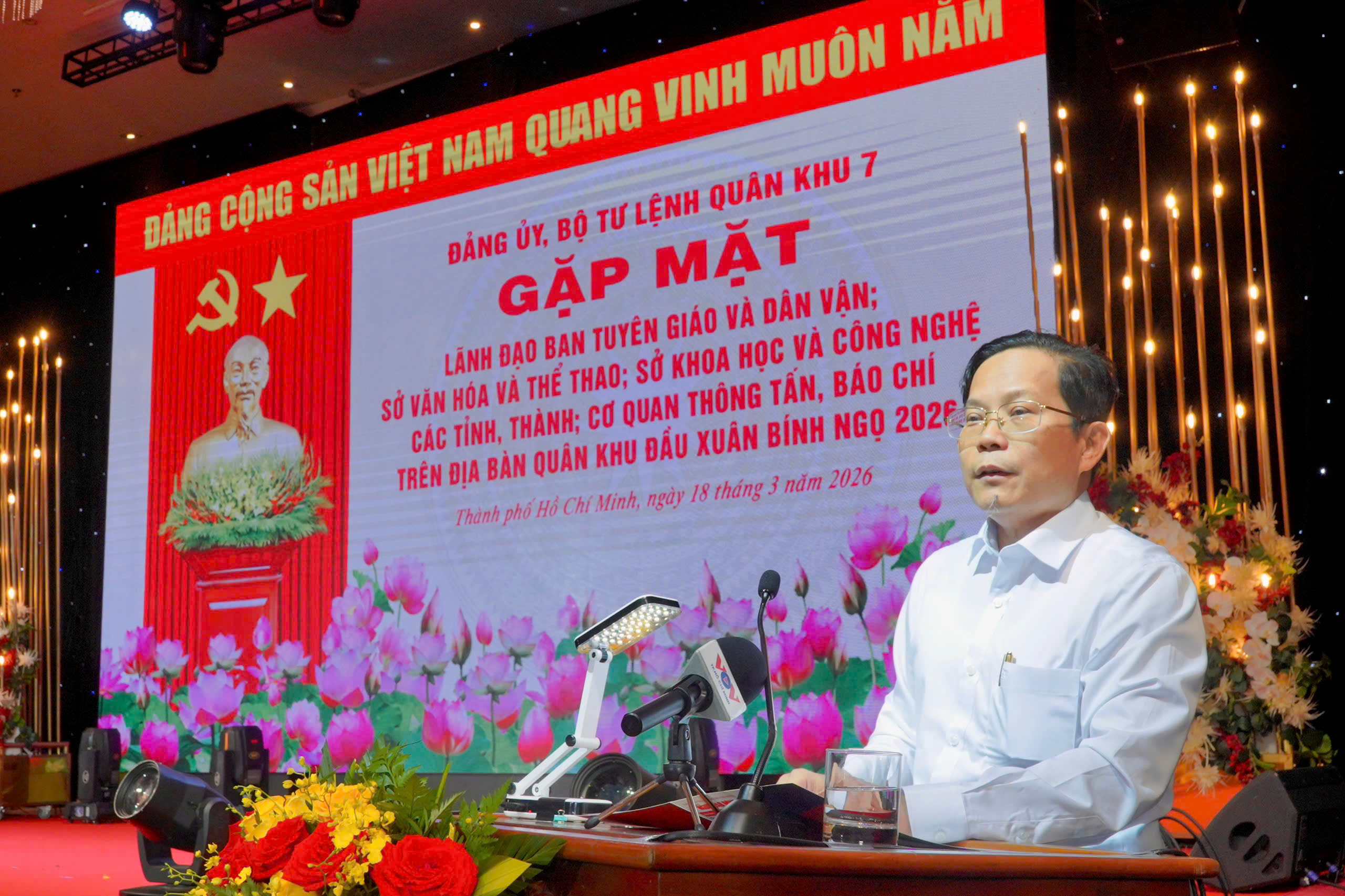 Đưa công tác tuyên truyền về Quân khu 7 đi vào thực chất, hiệu quả cao - Ảnh 4.