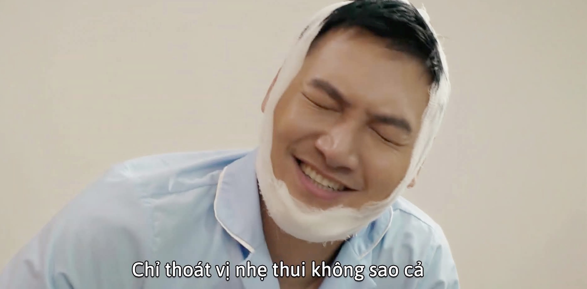 2026 rồi vẫn còn phim Việt giờ vàng làm ăn cẩu thả thế này, nhìn Mạnh Trường mà tức cay mắt- Ảnh 2.