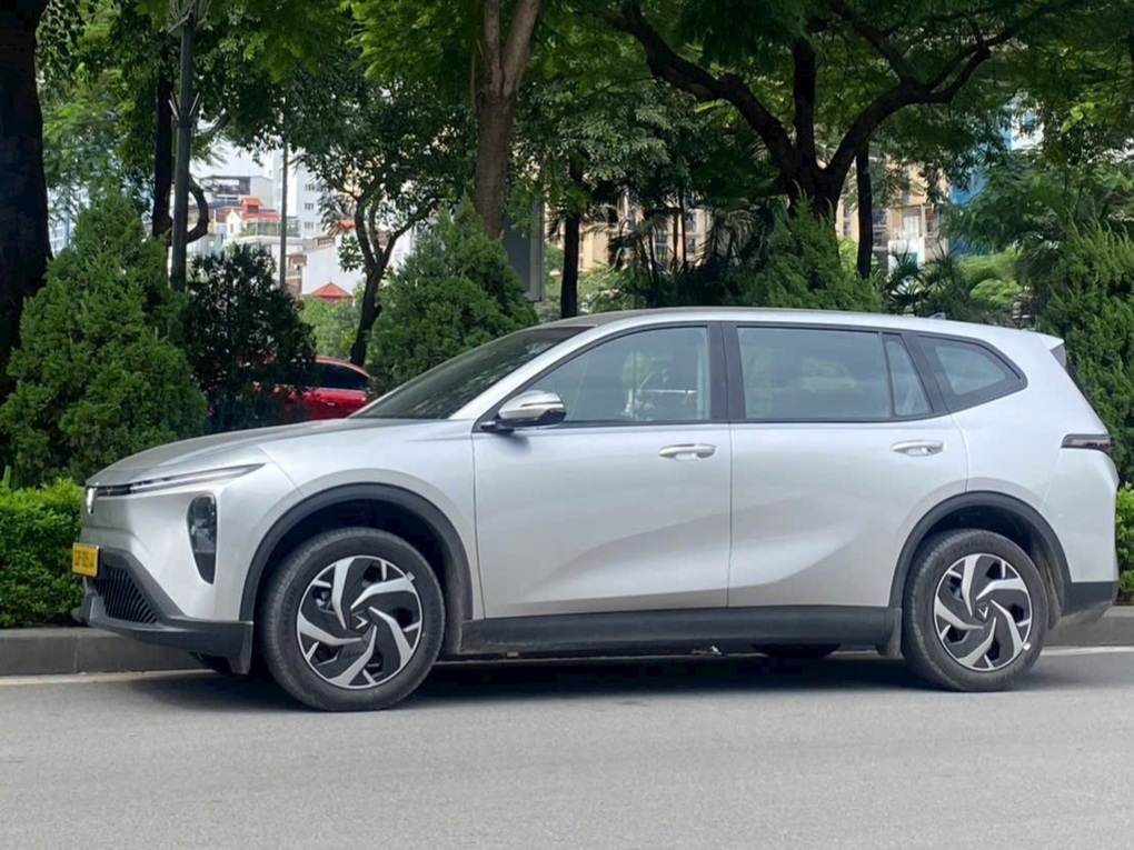 Tài xế dịch vụ 9x tiết lộ lý do chọn VinFast Limo Green - 2