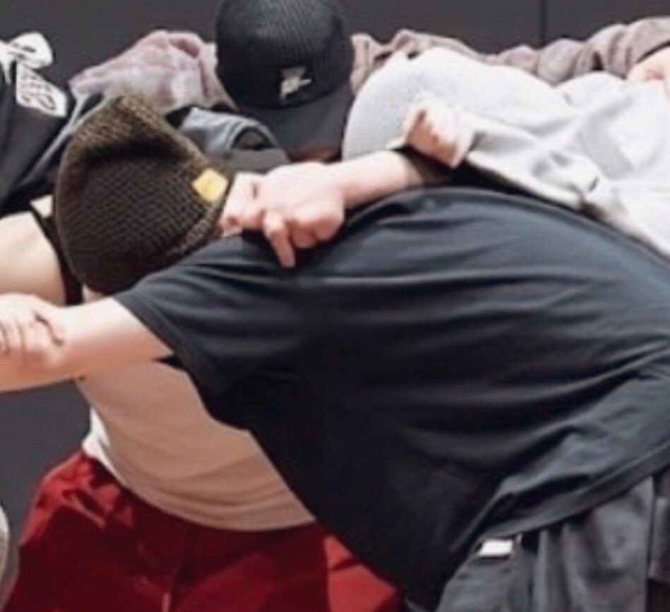 Địa điểm hẹn hò thường xuyên của Jungkook - Winter, đã cố đánh lạc hướng nhưng vẫn bị lộ?- Ảnh 4.