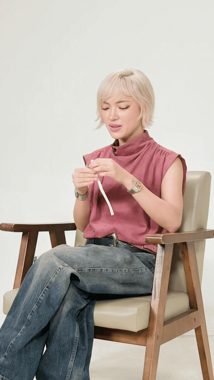 Châu Bùi nói 1 câu khi bị fan 