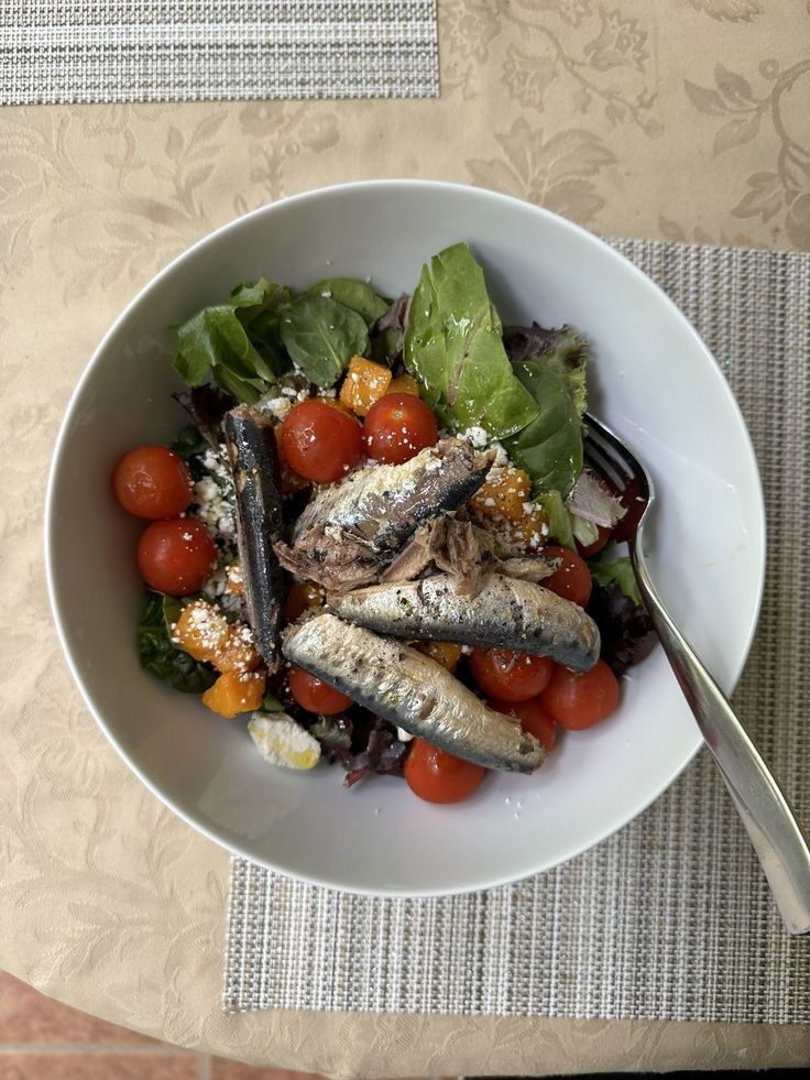 3 ngày thử Sardine Fast để giảm cân: Cảm thấy nhẹ người, sáng da nhưng...- Ảnh 2.