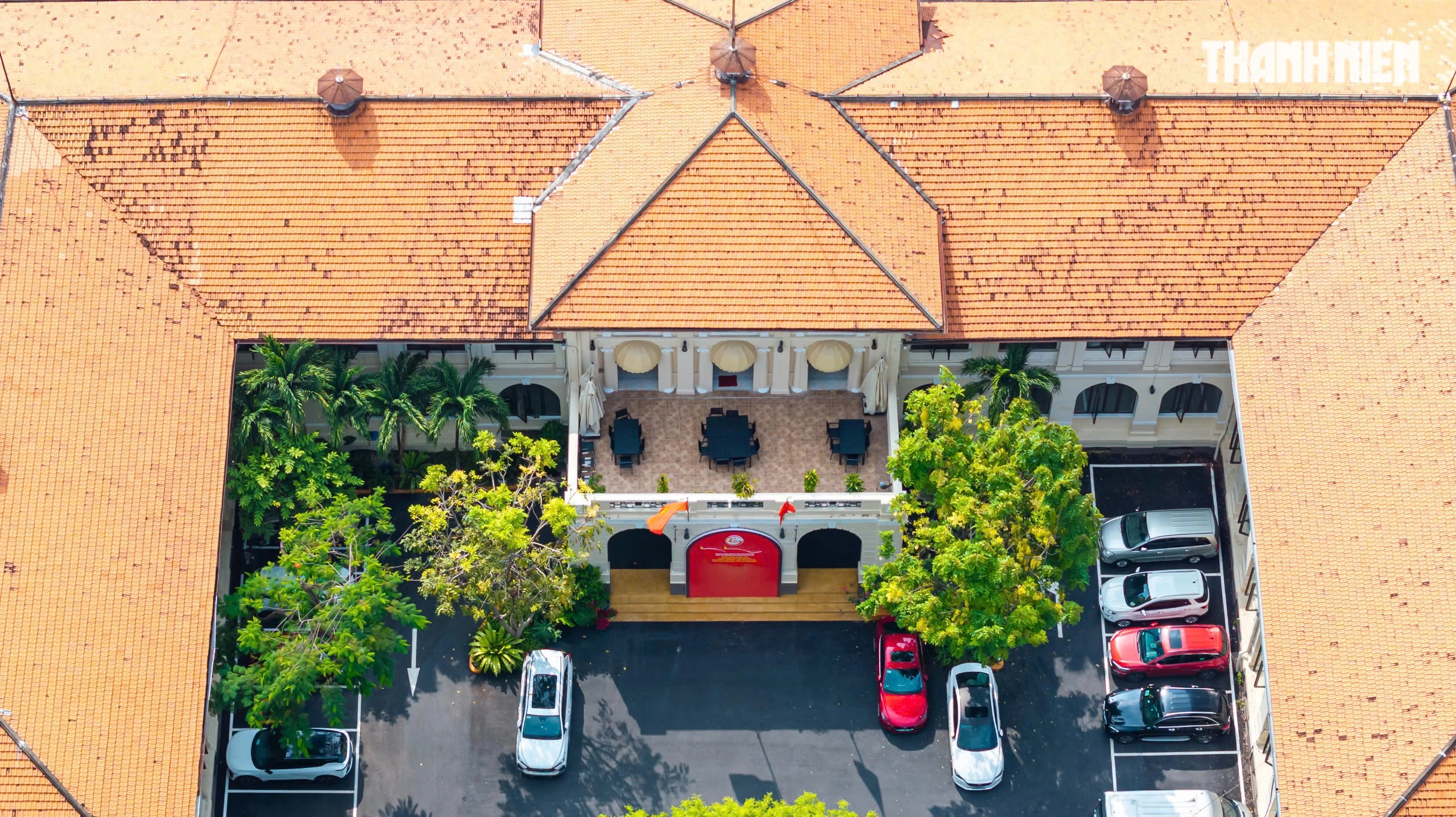 Tòa nhà 162 năm tuổi giữa trung tâm TP.HCM, cổ hơn nhà thờ Đức Bà- Ảnh 3.