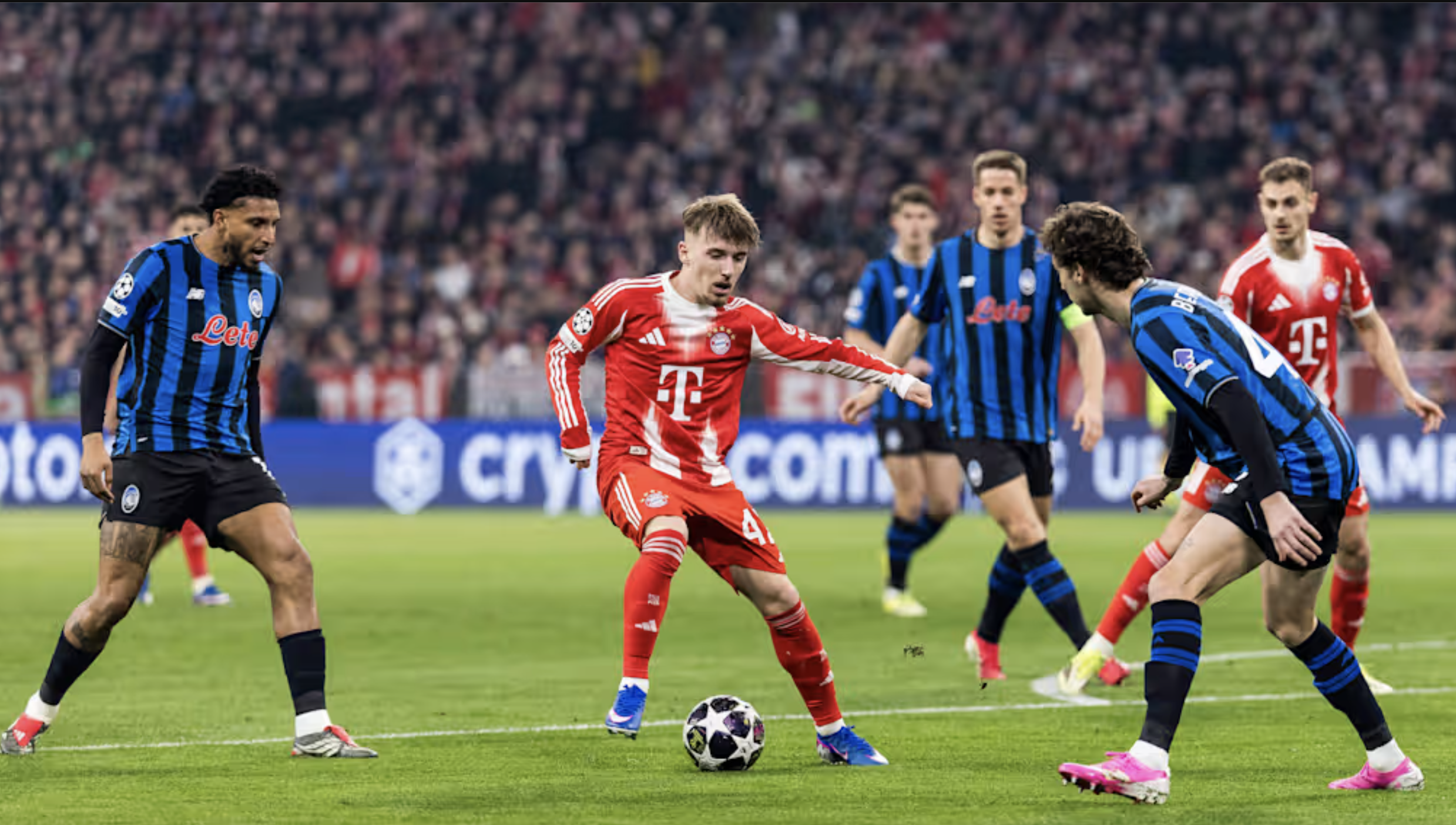 Bayern Munich đại thắng Atalanta, tạo mưa bàn thắng ở Munchen - Ảnh 4.