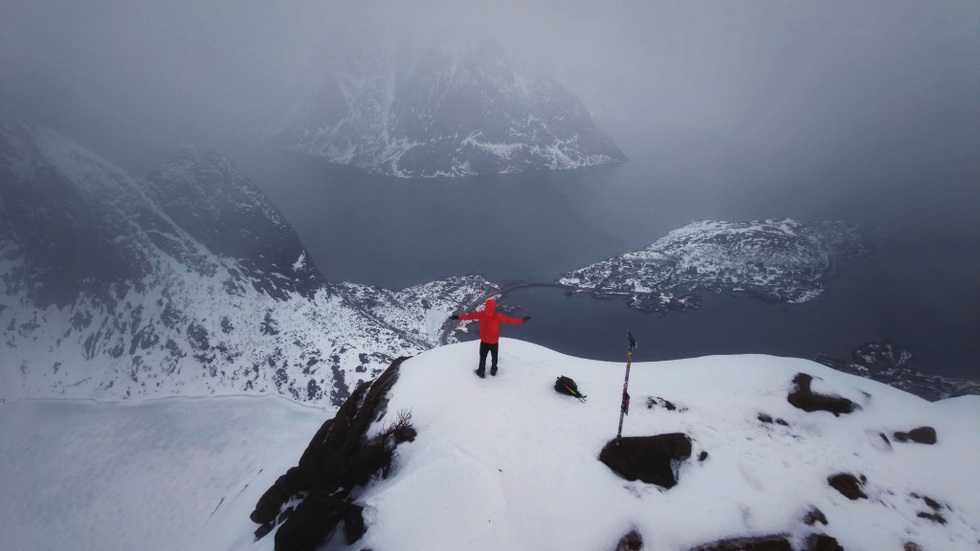Khách Việt “tưởng chết” khi leo núi tuyết Na Uy, cứu hộ phải dò vị trí tìm - 2