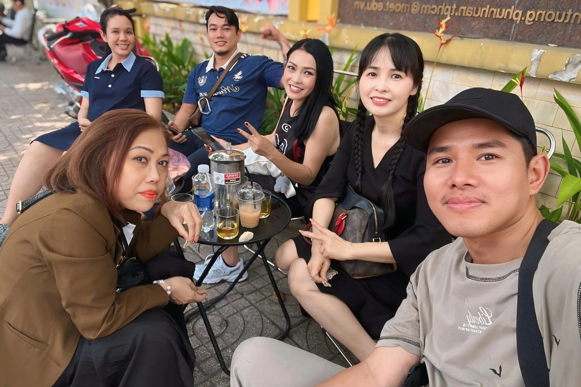 Siu Black sau bạo bệnh: Trở lại sân khấu, hé lộ cuộc sống giản dị ở quê - 6