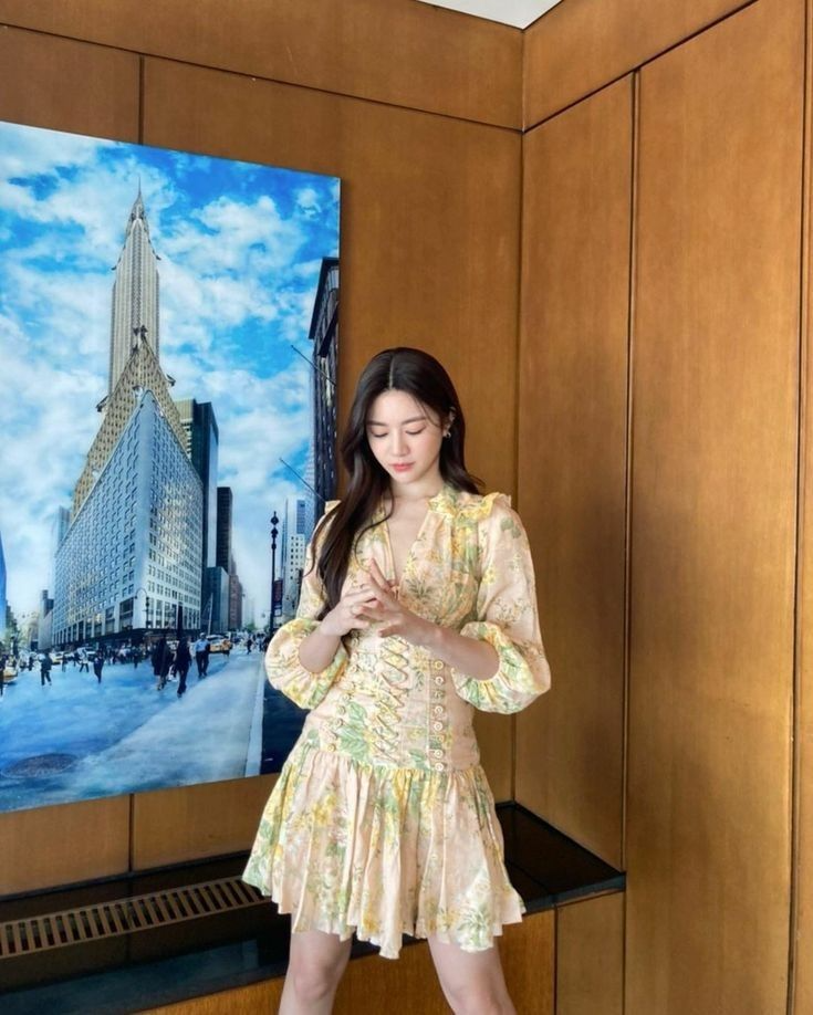 Mỹ nữ mặt xinh như búp bê, mặc đẹp không cần cố, chuẩn 