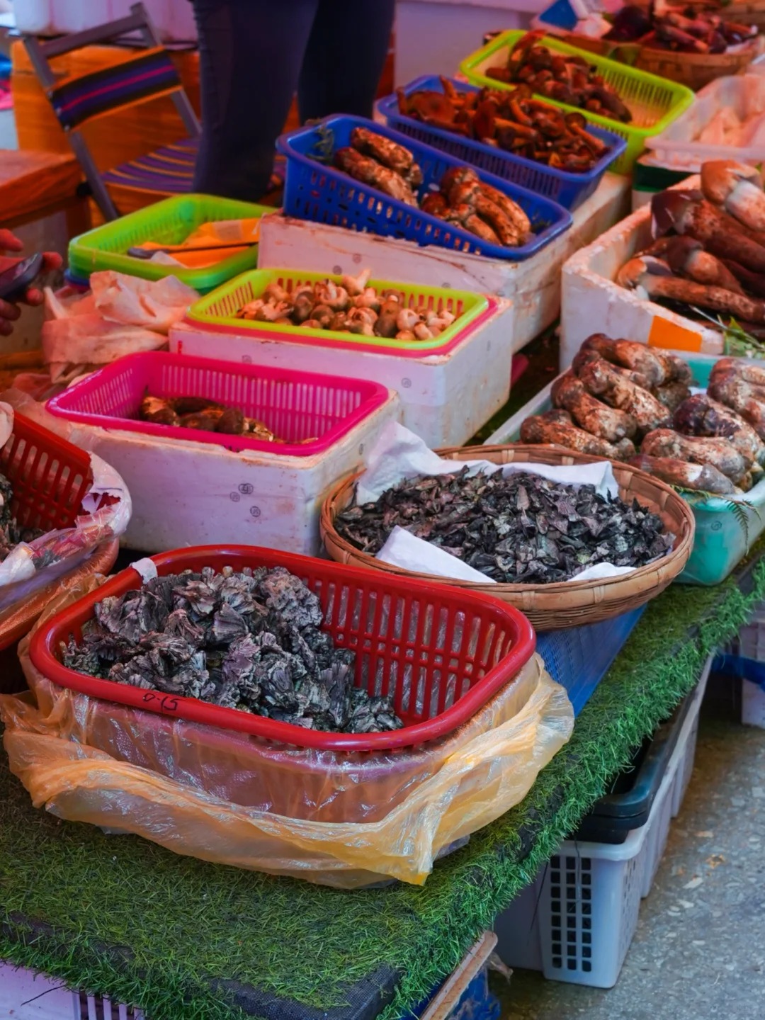 Bỏ qua những tour đắt đỏ, khách Việt đi Vân Nam giờ chuộng mốt 