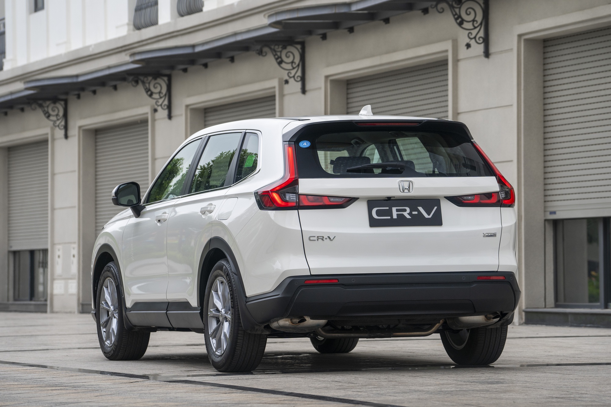 Honda CR-V cải tiến bản máy xăng tại Việt Nam, giá tăng nhẹ lên 1,039 tỉ đồng - Ảnh 3.