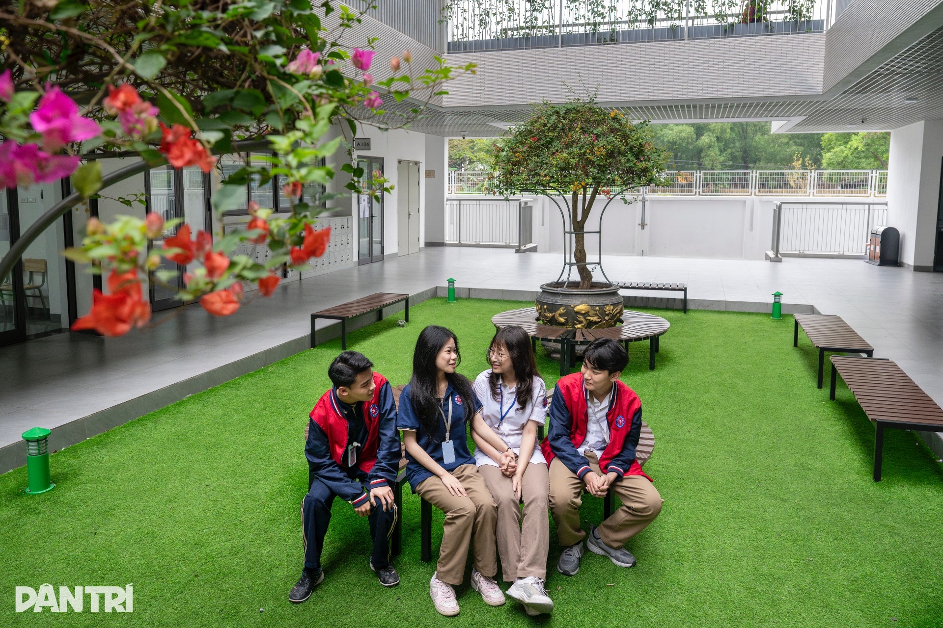 Toàn cảnh trường THPT công lập hơn 300 tỷ đồng hiện đại bậc nhất Hà Nội - 4