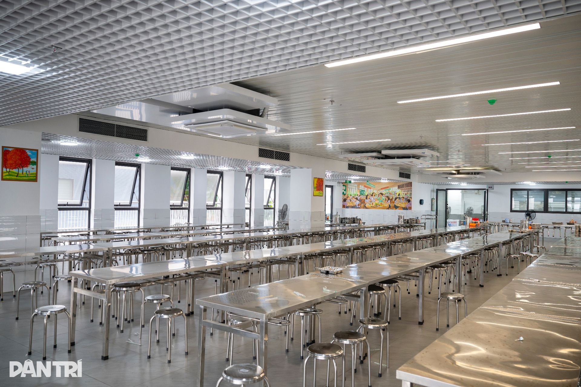 Toàn cảnh trường THPT công lập hơn 300 tỷ đồng hiện đại bậc nhất Hà Nội - 17