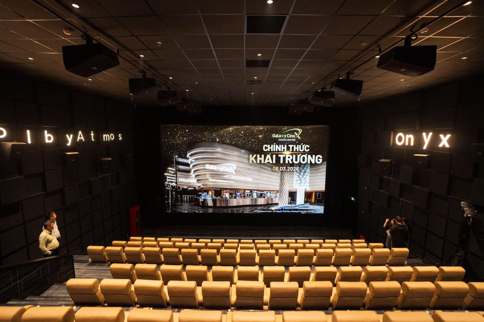 Phòng chiếu sử dụng màn hình Samsung Onyx Cinema LED gây sốt tại Hà Nội- Ảnh 8.