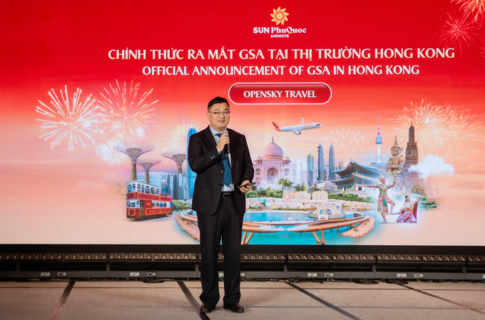 Đại diện tổng đại lý OpenSky tại Hong Kong chia sẻ tại sự kiện ra mắt GSA của Sun PhuQuoc Airways. Ảnh: SPA