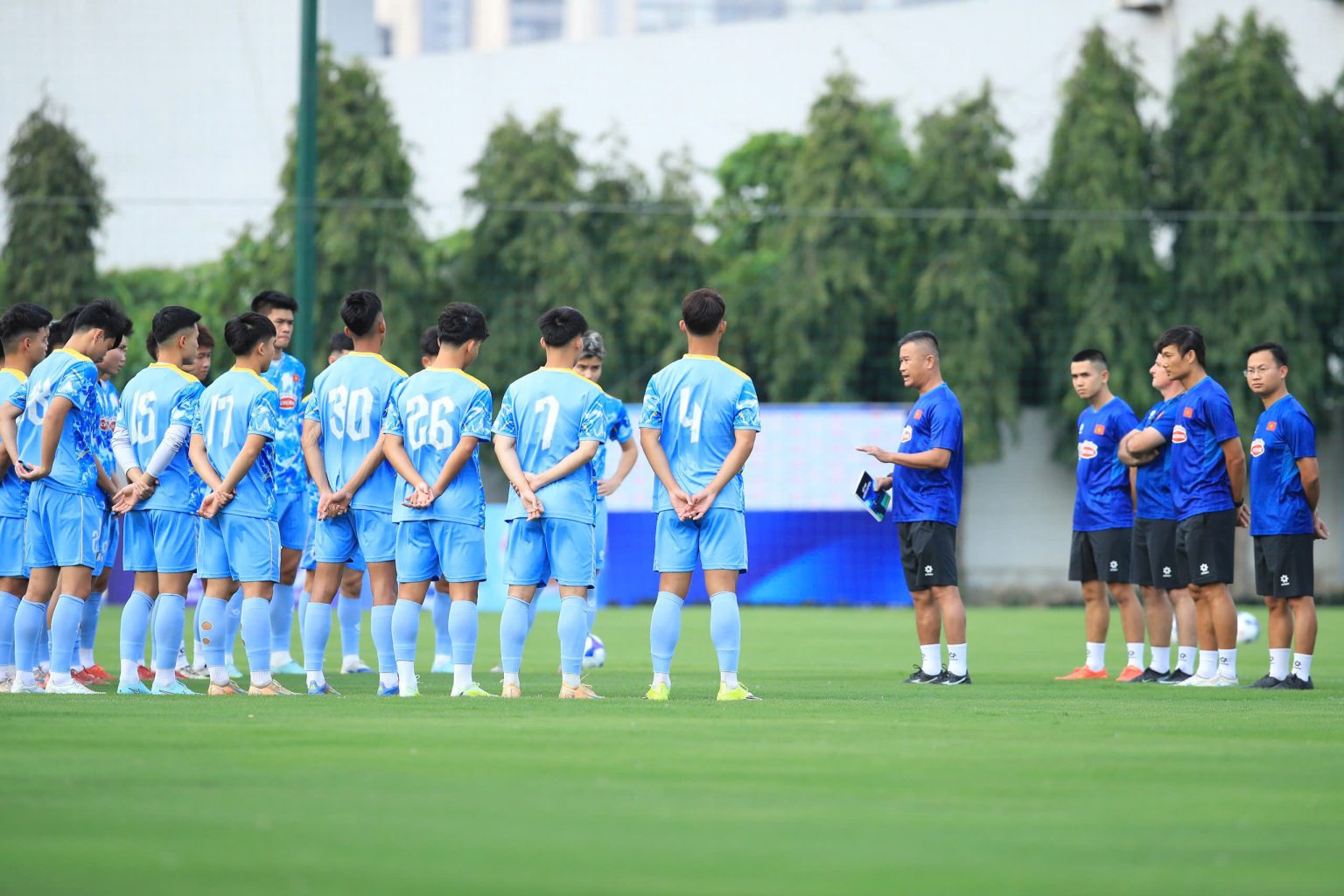 Tuyển thủ U23 Việt Nam đánh giá cao năng lực Việt kiều Moric - Ảnh 4.