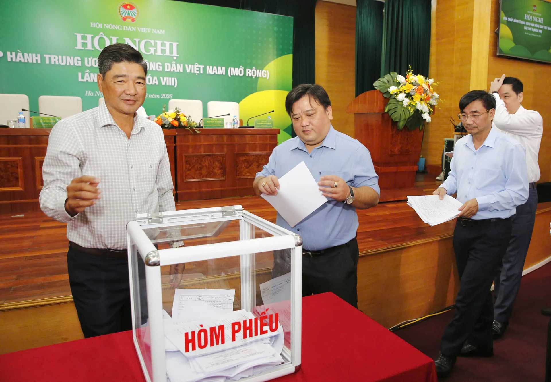 hội nông dân - Ảnh 2.