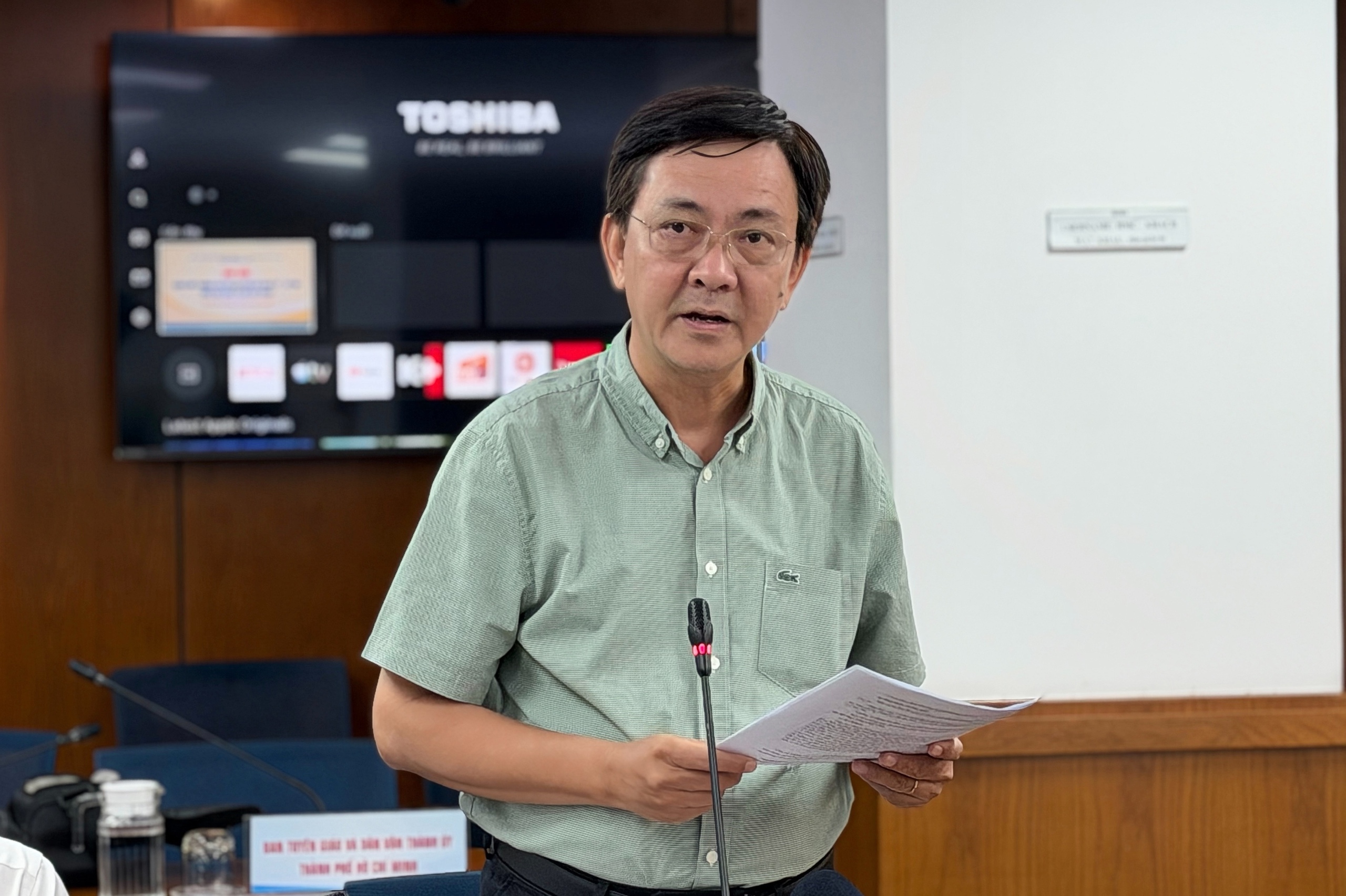 Có nên tháo dỡ vòng xoay Điện Biên Phủ khi kẹt xe vẫn kéo dài? - Ảnh 2.