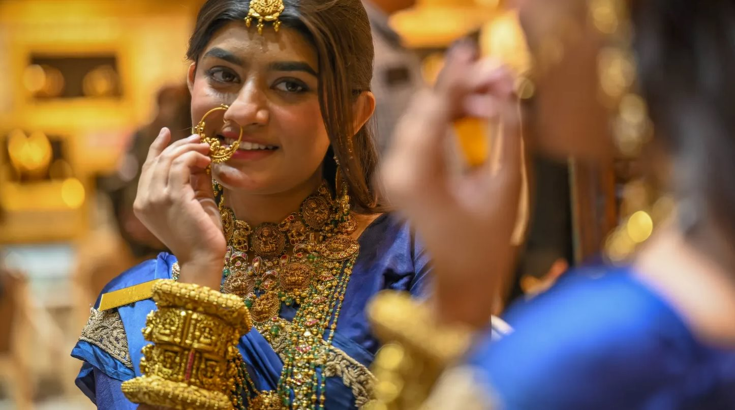 Quốc gia châu Á tăng trưởng nhanh nhất thế giới hiện nắm hơn 34.000 tấn vàng, khối tài sản 5.000 tỷ USD vốn 'ngủ yên' thành động lực kinh tế mới- Ảnh 2.