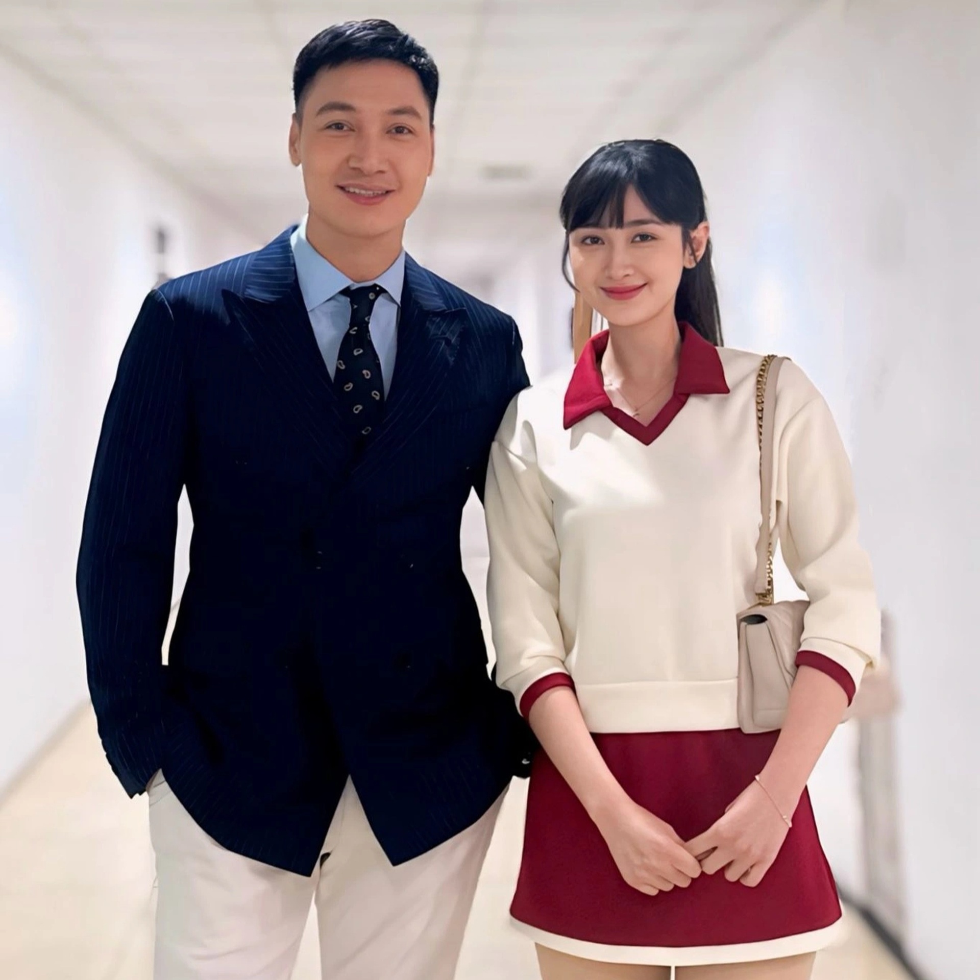 “Em gái màn ảnh” của Quỳnh Kool: Sắc vóc gợi cảm, phụ mẹ bán quán bún - 4