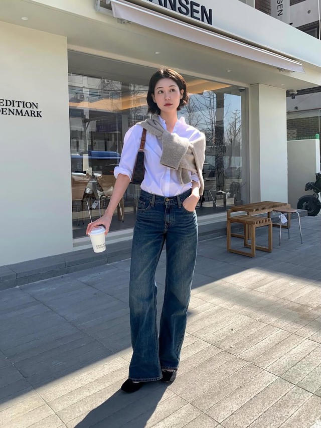 Khám phá 3 kiểu áo đẹp nhất nên diện cùng quần jeans xanh- Ảnh 5.