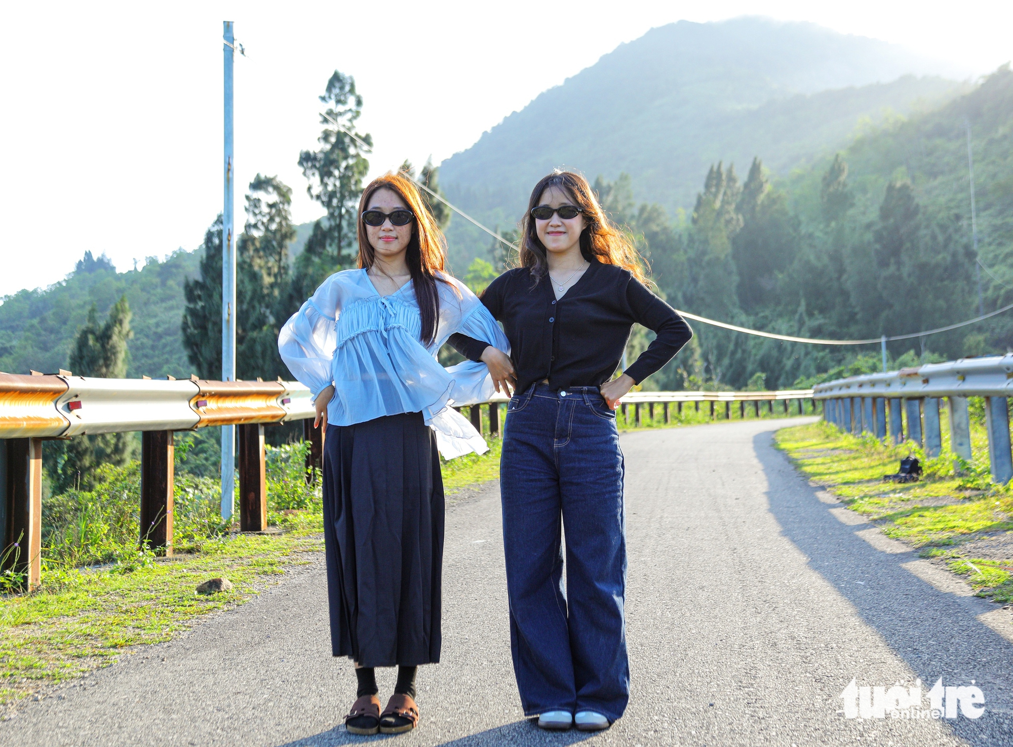 đèo Hải Vân - Ảnh 2.