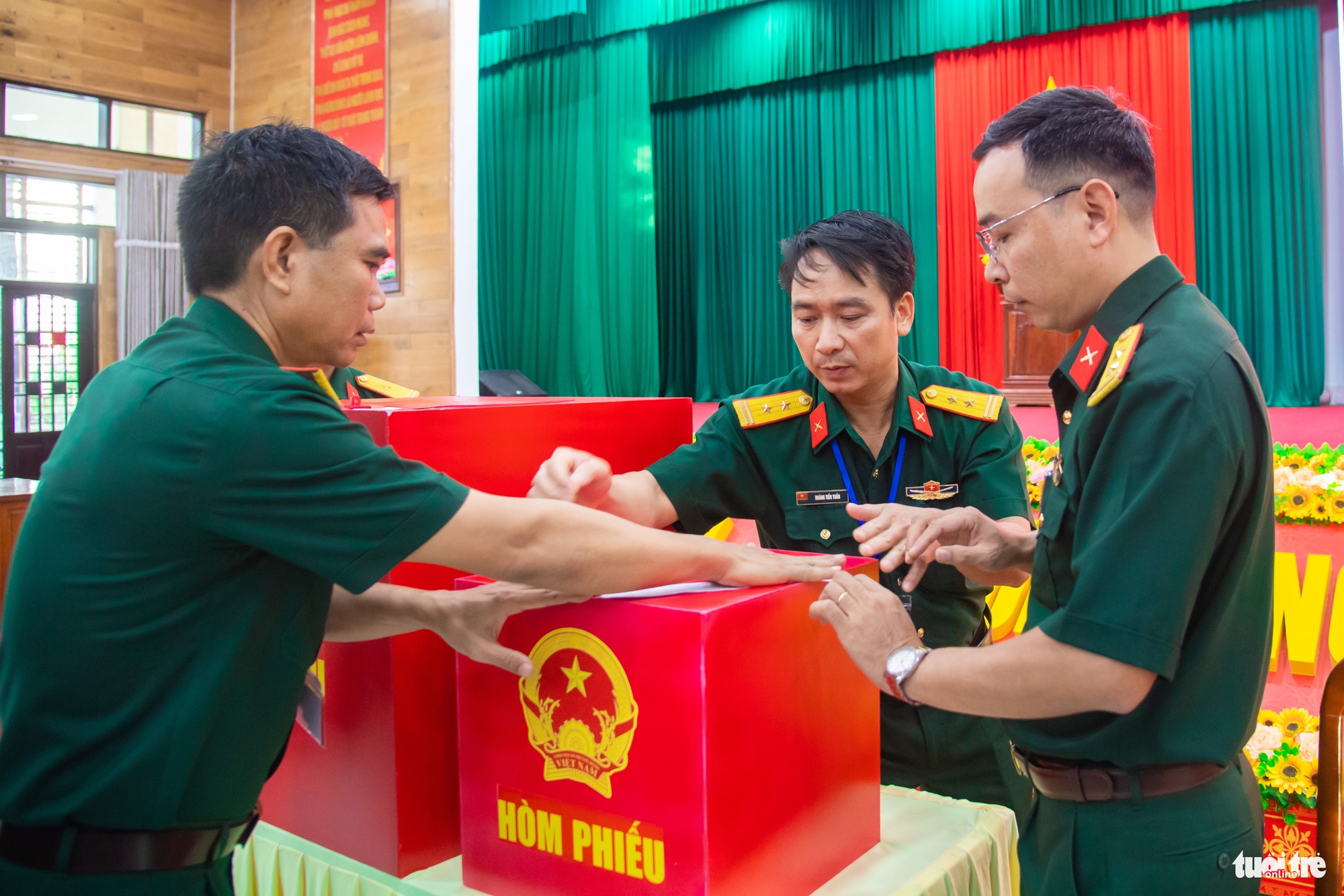 Đồng Nai công bố 85 người trúng cử đại biểu HĐND - Ảnh 2.