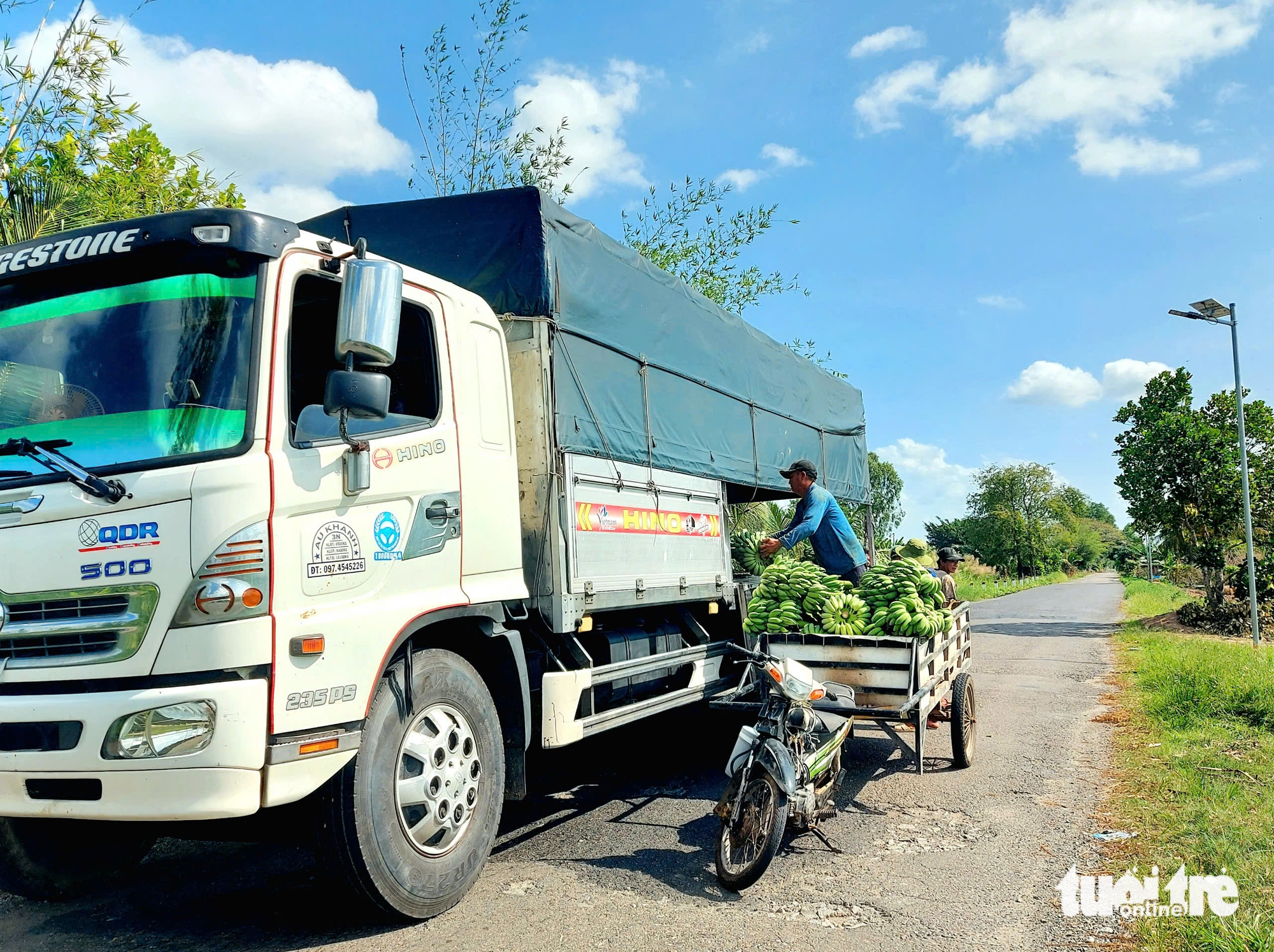 Dân vùng sạt lở U Minh Thượng ‘mỏi mòn’ chờ làm đường - Ảnh 3.