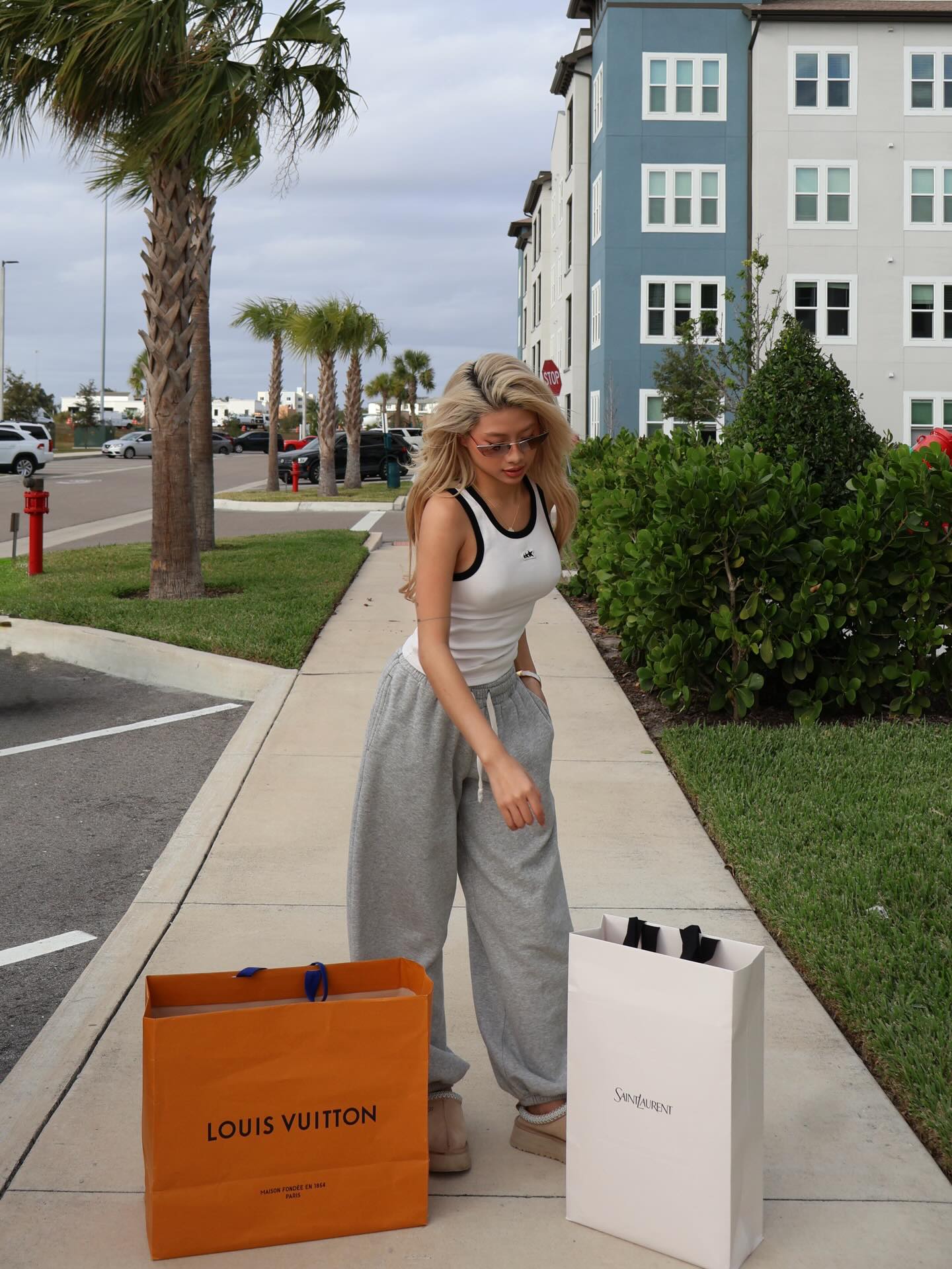 Louis Phạm vs Huyền 2K4: Chuyện 