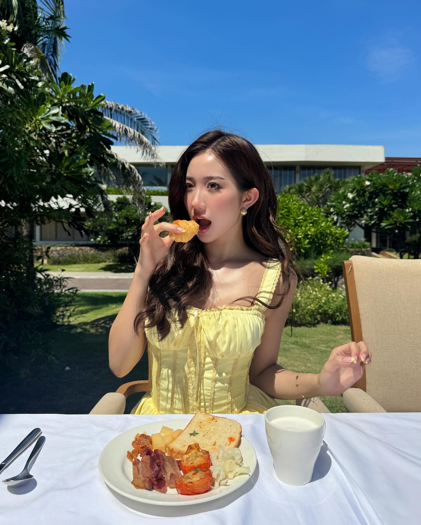 Louis Phạm vs Huyền 2K4: Chuyện 