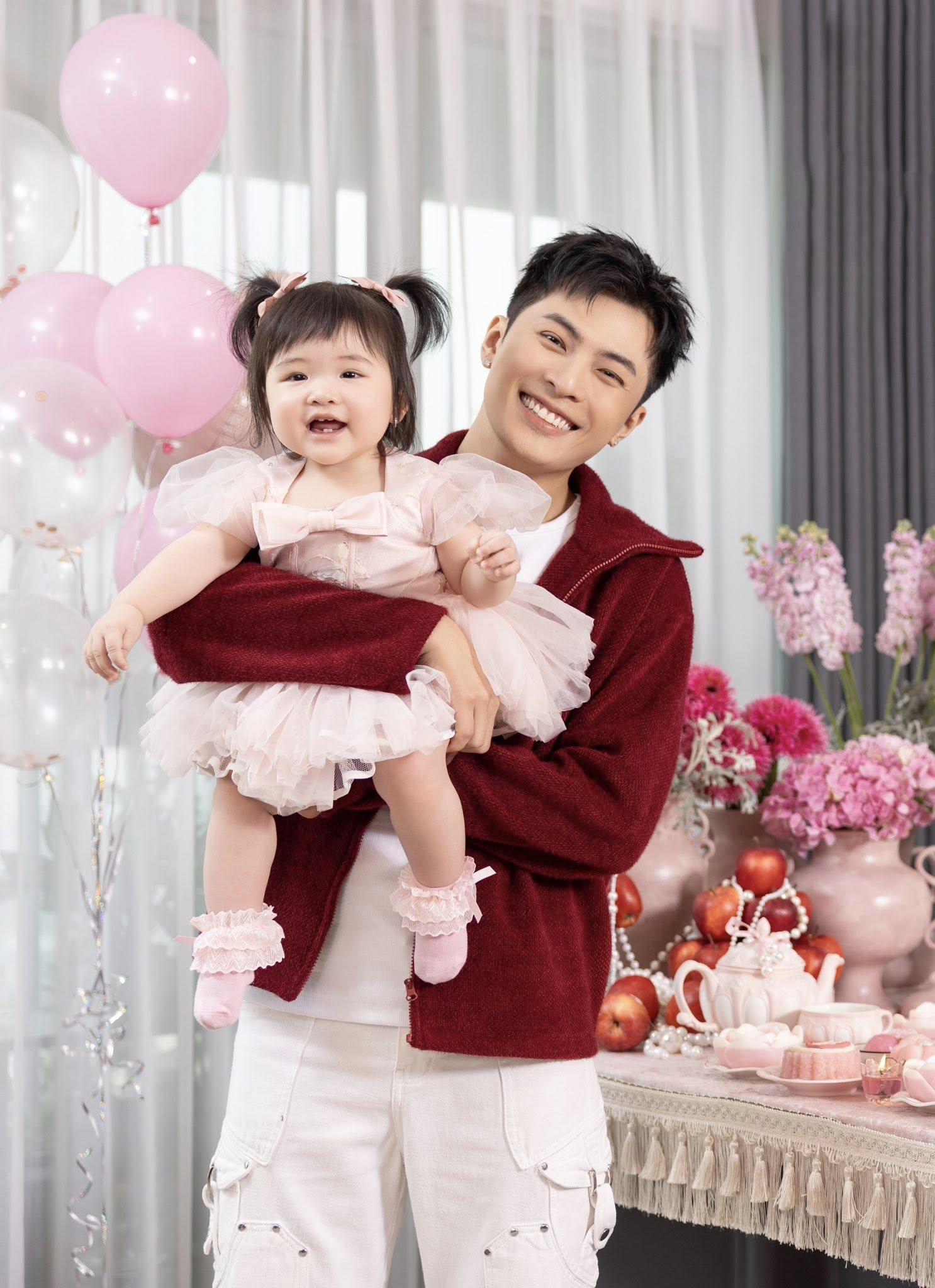 Puka và Gin Tuấn Kiệt lần đầu công khai cận dung mạo con gái- Ảnh 4.