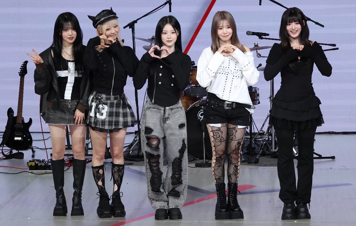 Mỹ nhân cả đời đi tìm 1 lần rực rỡ: Sự nghiệp cả nghìn kiếp nạn, debut nhóm nhạc nào nhóm đó tan rã- Ảnh 4.