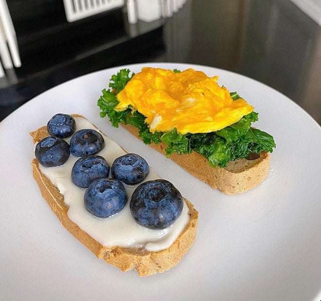 Bữa sáng khác lạ của Hà Tăng - 8