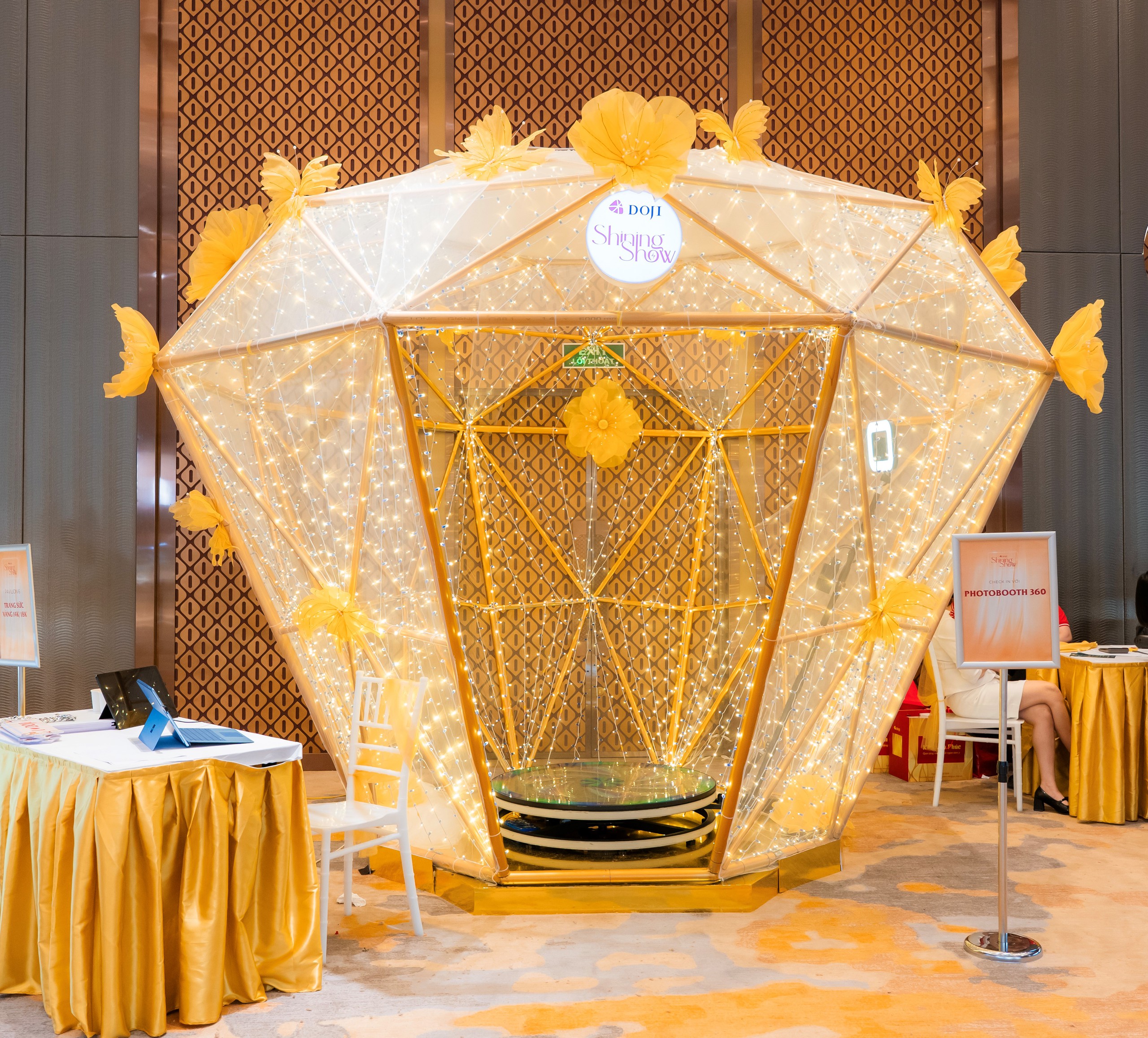 Triển lãm trang sức 'DOJI shining show' chuẩn bị đổ bộ Đà Nẵng - Ảnh 3.