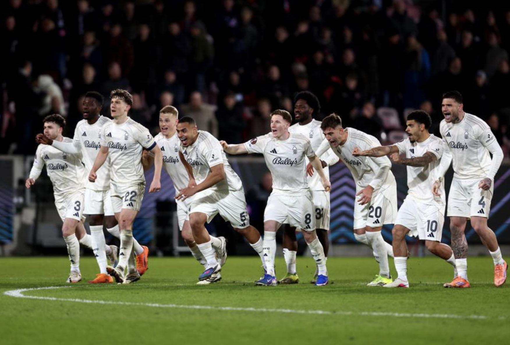 Bóng đá Anh toàn thắng, Nottingham Forest và Villa vào tứ kết Europa League - Ảnh 4.