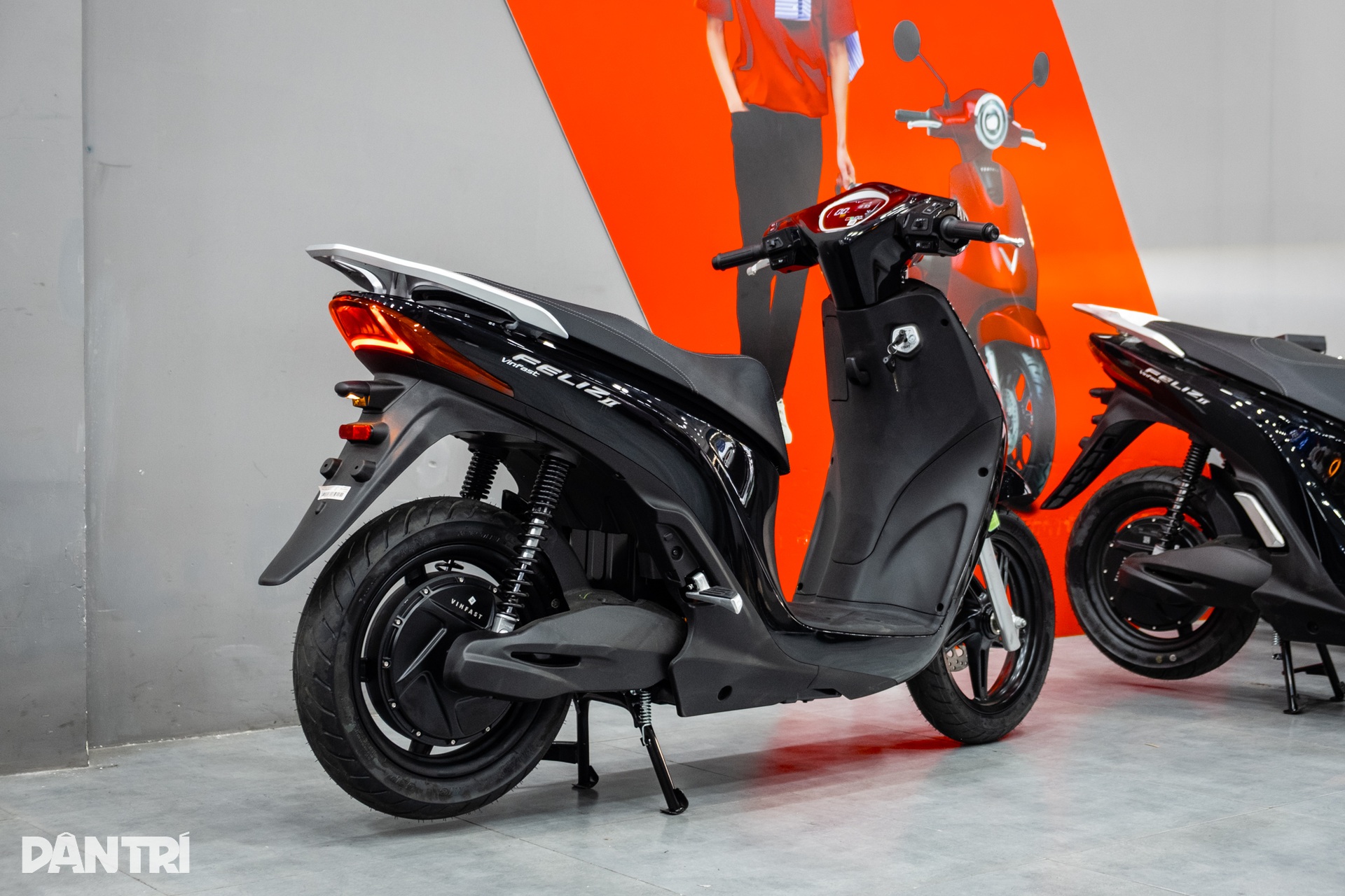 Ảnh chi tiết VinFast Feliz II vừa về đại lý TPHCM, giá từ 24,9 triệu đồng - 13