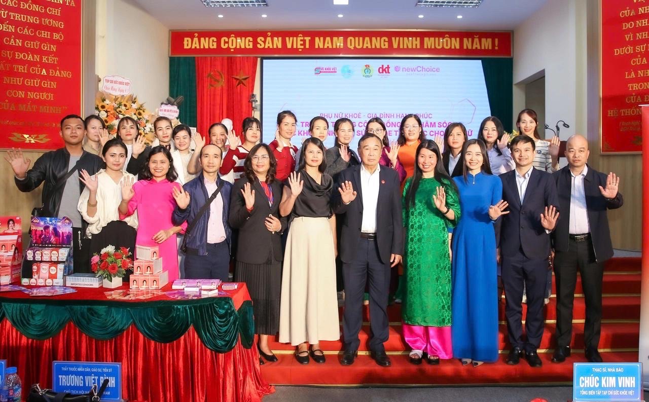 DKT Mekong mang kiến thức sức khỏe sinh sản hiện đại đến phụ nữ Sơn Đồng- Ảnh 2.
